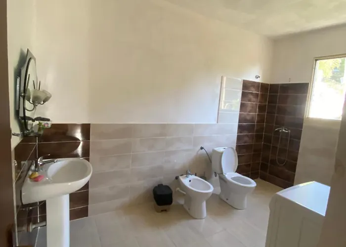 Elio's House Avlonya